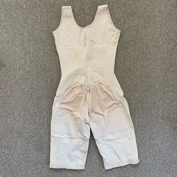 Fajas Colombianas - Picture 2 of 3